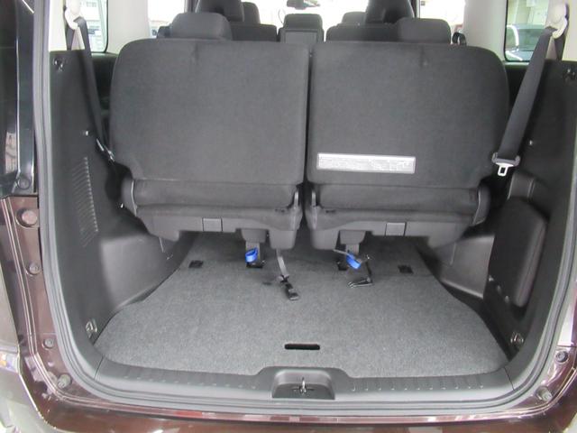 セレナ ハイウェイスター　Ｖセレクション　４ＷＤ　ハイブリッド　衝突軽減　横滑り防止　クルコン　純正メモリーナビ　フルセグ　ブルートゥース　ＤＶＤ再生　全方位カメラ　両側パワースライドドア　ＥＧスターター　ドライブレコーダー（10枚目）