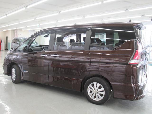 セレナ ハイウェイスター　Ｖセレクション　４ＷＤ　ハイブリッド　衝突軽減　横滑り防止　クルコン　純正メモリーナビ　フルセグ　ブルートゥース　ＤＶＤ再生　全方位カメラ　両側パワースライドドア　ＥＧスターター　ドライブレコーダー（27枚目）