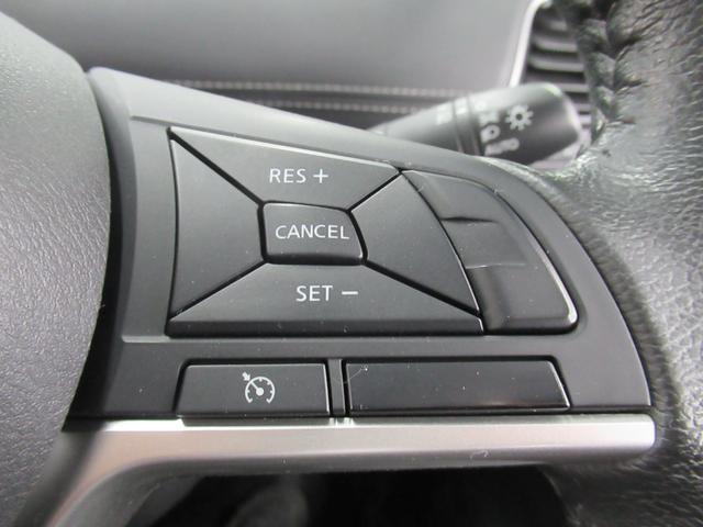 セレナ ハイウェイスター　Ｖセレクション　４ＷＤ　ハイブリッド　衝突軽減　横滑り防止　クルコン　純正メモリーナビ　フルセグ　ブルートゥース　ＤＶＤ再生　全方位カメラ　両側パワースライドドア　ＥＧスターター　ドライブレコーダー（35枚目）