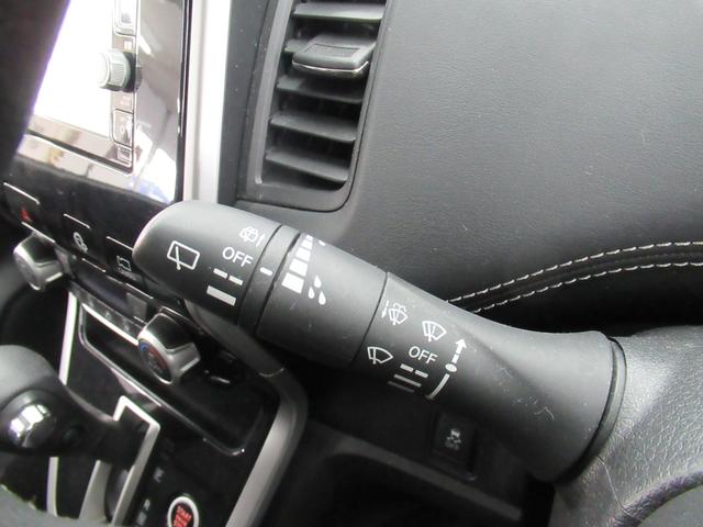 セレナ ハイウェイスター　Ｖセレクション　４ＷＤ　ハイブリッド　衝突軽減　横滑り防止　クルコン　純正メモリーナビ　フルセグ　ブルートゥース　ＤＶＤ再生　全方位カメラ　両側パワースライドドア　ＥＧスターター　ドライブレコーダー（44枚目）