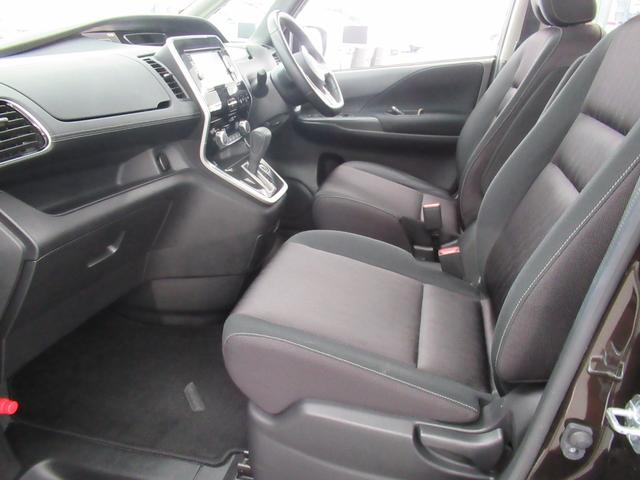 セレナ ハイウェイスター　Ｖセレクション　４ＷＤ　ハイブリッド　衝突軽減　横滑り防止　クルコン　純正メモリーナビ　フルセグ　ブルートゥース　ＤＶＤ再生　全方位カメラ　両側パワースライドドア　ＥＧスターター　ドライブレコーダー（59枚目）