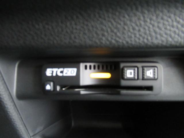 ＣＲ－Ｖハイブリッド ｅ：ＨＥＶ　ＥＸ・ブラックエディション　４ＷＤ　純正メモリーナビ　Ｒカメラ　ＥＴＣ　ＬＥＤライト　純正エンスタ　衝突軽減装置　横滑り防止装備　本革シート　スマートキ（4枚目）