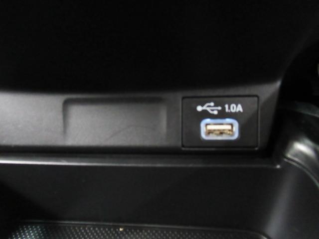 ＣＲ－Ｖハイブリッド ｅ：ＨＥＶ　ＥＸ・ブラックエディション　４ＷＤ　純正メモリーナビ　Ｒカメラ　ＥＴＣ　ＬＥＤライト　純正エンスタ　衝突軽減装置　横滑り防止装備　本革シート　スマートキ（6枚目）