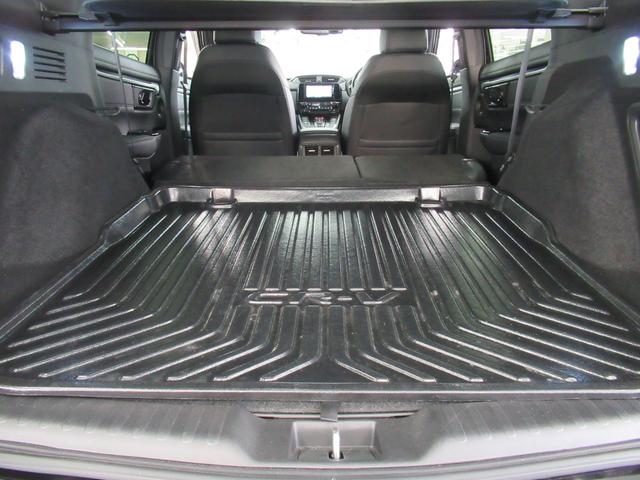 ＣＲ－Ｖハイブリッド ｅ：ＨＥＶ　ＥＸ・ブラックエディション　４ＷＤ　純正メモリーナビ　Ｒカメラ　ＥＴＣ　ＬＥＤライト　純正エンスタ　衝突軽減装置　横滑り防止装備　本革シート　スマートキ（8枚目）