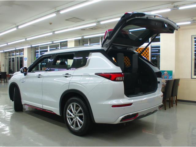 ■札幌ホンダ南郷店はグループ唯一の室内ショールーム完備■事前にご連絡頂けますとスムーズにご案内できます。