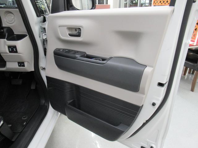 Ｎ－ＢＯＸ ベースグレード　４ＷＤ　純正メモリーナビ　Ｒカメラ　ＥＴＣ　ＬＥＤライト　シートヒーター　ブルートウース対応　ドラレコ　衝突軽減装置　横滑り防止装備　スマートキー（9枚目）