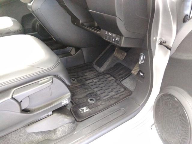 Ｎ－ＯＮＥ オリジナル　４ＷＤ　純正メモリーナビ　Ｒカメラ　ＥＴＣ　ＬＥＤライト　シートヒーター　ブルートウース対応　ドラレコ　ＵＳＢ端子付き　衝突軽減装置（30枚目）