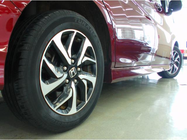 ステップワゴンスパーダ スパーダ・クールスピリット　ホンダセンシング　４ＷＤ　ＥＴＣ　バックカメラ　ナビ　ＴＶ　オートクルーズコントロール　レーンアシスト　衝突被害軽減システム　両側電動スライドドア　オートライト　ＬＥＤヘッドランプ　スマートキー　アイドリングストップ（22枚目）