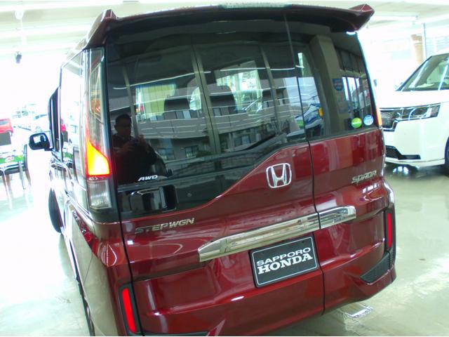 ステップワゴンスパーダ スパーダ・クールスピリット　ホンダセンシング　４ＷＤ　ＥＴＣ　バックカメラ　ナビ　ＴＶ　オートクルーズコントロール　レーンアシスト　衝突被害軽減システム　両側電動スライドドア　オートライト　ＬＥＤヘッドランプ　スマートキー　アイドリングストップ（26枚目）