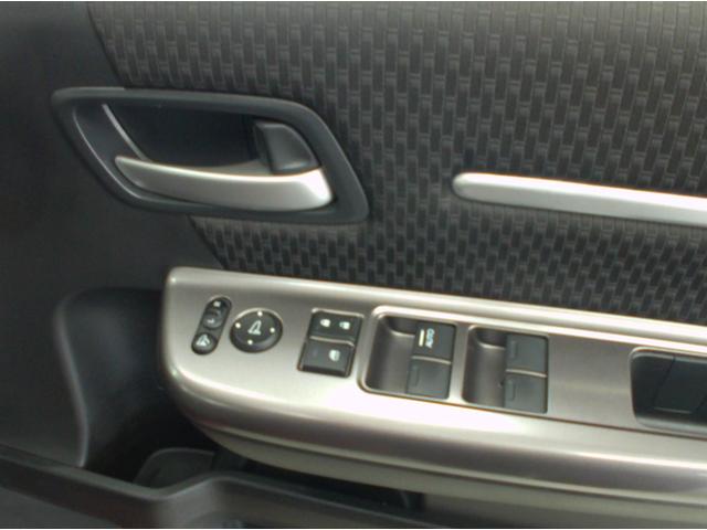 ステップワゴンスパーダ スパーダ・クールスピリット　ホンダセンシング　４ＷＤ　ＥＴＣ　バックカメラ　ナビ　ＴＶ　オートクルーズコントロール　レーンアシスト　衝突被害軽減システム　両側電動スライドドア　オートライト　ＬＥＤヘッドランプ　スマートキー　アイドリングストップ（55枚目）