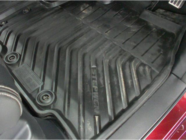 ステップワゴンスパーダ スパーダ・クールスピリット　ホンダセンシング　４ＷＤ　ＥＴＣ　バックカメラ　ナビ　ＴＶ　オートクルーズコントロール　レーンアシスト　衝突被害軽減システム　両側電動スライドドア　オートライト　ＬＥＤヘッドランプ　スマートキー　アイドリングストップ（68枚目）