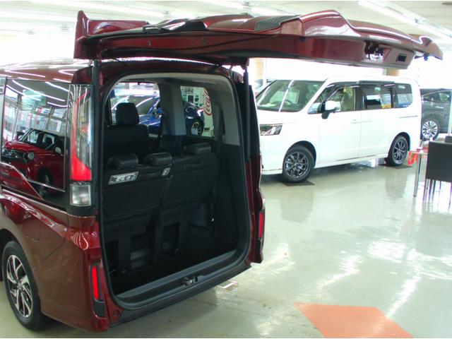 ステップワゴンスパーダ スパーダ・クールスピリット　ホンダセンシング　４ＷＤ　ＥＴＣ　バックカメラ　ナビ　ＴＶ　オートクルーズコントロール　レーンアシスト　衝突被害軽減システム　両側電動スライドドア　オートライト　ＬＥＤヘッドランプ　スマートキー　アイドリングストップ（75枚目）