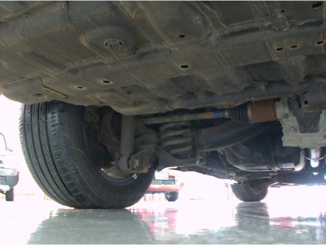 ステップワゴンスパーダ スパーダ・クールスピリット　ホンダセンシング　４ＷＤ　ＥＴＣ　バックカメラ　ナビ　ＴＶ　オートクルーズコントロール　レーンアシスト　衝突被害軽減システム　両側電動スライドドア　オートライト　ＬＥＤヘッドランプ　スマートキー　アイドリングストップ（78枚目）