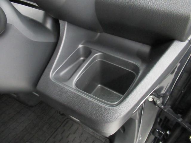 N-WGN L・ターボホンダセンシング 4WD 純正メモリーナビ Rカメラ ETC LEDライト スマートキー 衝突軽減装置 横滑り防止装備(8枚目)