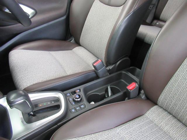 ヤリスクロス ハイブリッドＺ　４ＷＤ　Ｒカメラ　ＥＴＣ　ＬＥＤライト　スマートキー　衝突軽減装置　横滑り防止装備　夏冬タイヤ装備（22枚目）