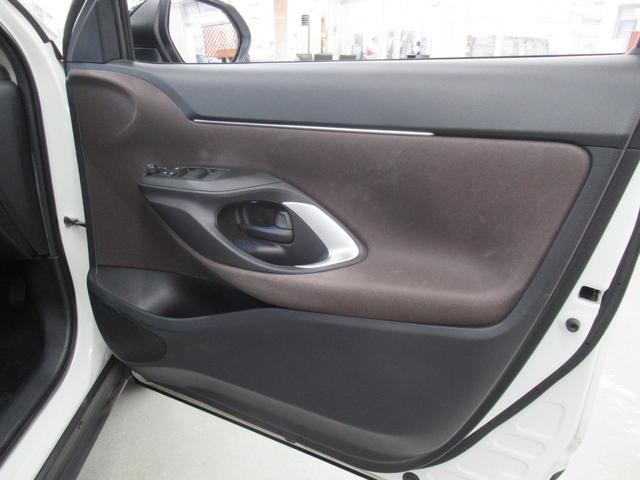 ヤリスクロス ハイブリッドＺ　４ＷＤ　Ｒカメラ　ＥＴＣ　ＬＥＤライト　スマートキー　衝突軽減装置　横滑り防止装備　夏冬タイヤ装備（23枚目）