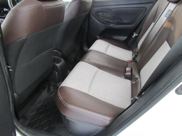 ヤリスクロス ハイブリッドＺ　４ＷＤ　Ｒカメラ　ＥＴＣ　ＬＥＤライト　スマートキー　衝突軽減装置　横滑り防止装備　夏冬タイヤ装備（37枚目）