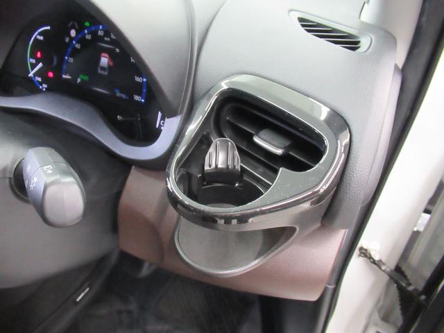 ヤリスクロス ハイブリッドＺ　４ＷＤ　Ｒカメラ　ＥＴＣ　ＬＥＤライト　スマートキー　衝突軽減装置　横滑り防止装備　夏冬タイヤ装備（50枚目）