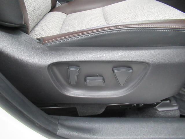 ヤリスクロス ハイブリッドＺ　４ＷＤ　Ｒカメラ　ＥＴＣ　ＬＥＤライト　スマートキー　衝突軽減装置　横滑り防止装備　夏冬タイヤ装備（51枚目）