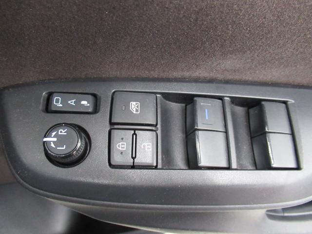 ヤリスクロス ハイブリッドＺ　４ＷＤ　Ｒカメラ　ＥＴＣ　ＬＥＤライト　スマートキー　衝突軽減装置　横滑り防止装備　夏冬タイヤ装備（53枚目）