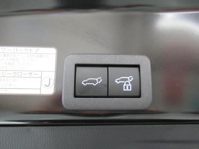 ヤリスクロス ハイブリッドＺ　４ＷＤ　Ｒカメラ　ＥＴＣ　ＬＥＤライト　スマートキー　衝突軽減装置　横滑り防止装備　夏冬タイヤ装備（55枚目）