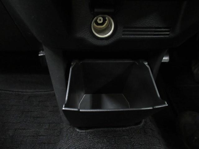 デイズ X 4WD 社外メモリーナビ Rカメラ ETC ドラレコ シートヒーター オートライト 衝突軽減装置 スマートキー 横滑り防止装備(6枚目)