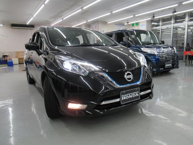 ノート e-パワー メダリスト FOUR 4WD 純正メモリーナビ Rカメラ ETC LEDライト ブルートウース対応 ドラレコ オートライト 衝突軽減装置 横滑り防止装備(8枚目)