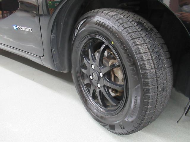 ノート e-パワー メダリスト FOUR 4WD 純正メモリーナビ Rカメラ ETC LEDライト ブルートウース対応 ドラレコ オートライト 衝突軽減装置 横滑り防止装備(45枚目)