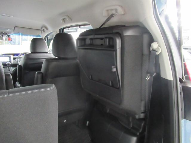 フリード G・ホンダセンシング 4WD 純正メモリーナビ Rカメラ ETC LEDライト 純正エンスタ 左右電動スライドドア シートヒーター ブルートウース対応 ドラレコ 衝突軽減装置(31枚目)