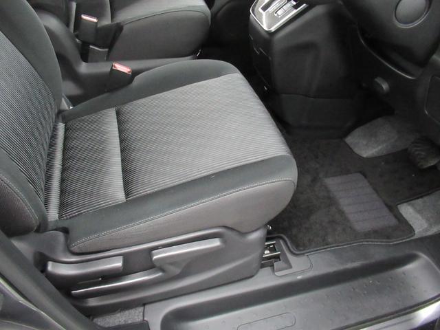 セレナ ハイウェイスターV 4WD 純正メモリーナビ Rカメラ ETC LEDライト ブルートウース対応 ドラレコ 衝突軽減装置 リタモニター 純正エンスタ(21枚目)