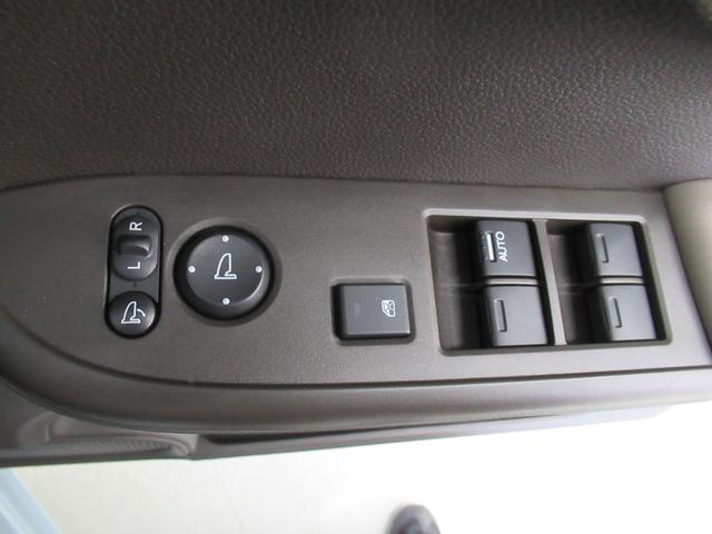 Ｎ－ＷＧＮ Ｌ　４ＷＤ　デイスプレイオーデイオ　Ｒカメラ　スマートキー　シートヒーター　ブルートウース対応　ＵＳＢ端子付き　オートライト　衝突軽減装置（52枚目）