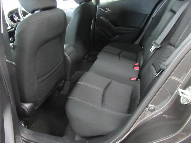 アクセラスポーツ １５Ｓ　純正メモリーナビ　Ｒカメラ　ＥＴＣ　ＬＥＤライト　スマートキー　ブルートウース対応　オートライト　衝突軽減装置　クルーズコントロール（25枚目）