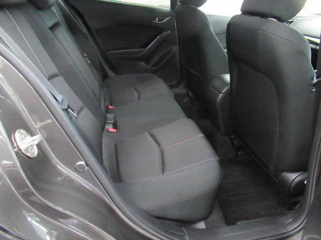 アクセラスポーツ １５Ｓ　純正メモリーナビ　Ｒカメラ　ＥＴＣ　ＬＥＤライト　スマートキー　ブルートウース対応　オートライト　衝突軽減装置　クルーズコントロール（36枚目）