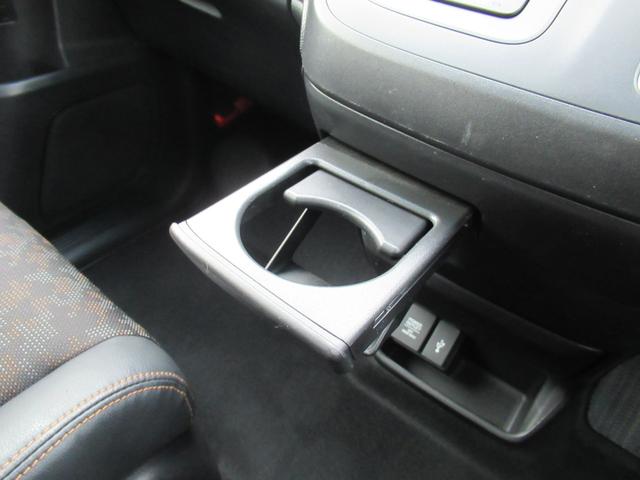 フリード クロスター・ホンダセンシング 4WD 純正メモリーナビ Rカメラ ETC 左右電動スライドドア シートヒーター ブルートウース対応 ドラレコ USB端子付き 衝突軽減装置(39枚目)