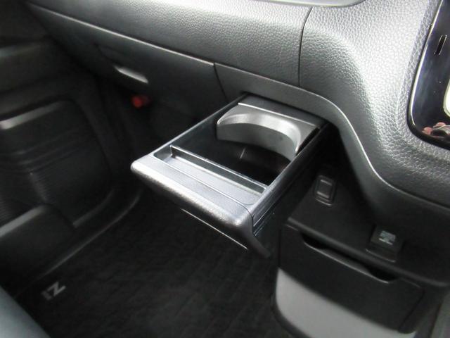 Ｎ－ＢＯＸカスタム Ｌ　コーディネートスタイル　４ＷＤ　純正メモリーナビ　Ｒカメラ　ＥＴＣ　ＬＥＤライト　純正エンスタ　左右電動スライドドア　シートヒーター　ドラレコ　ブルートウース対応　衝突軽減装置（20枚目）