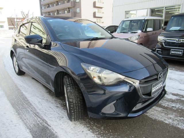 デミオ 13S 4WD 純正メモリーナビ Rカメラ ETC ドラレコ ブルートウース対応 スマートキー 衝突軽減装置 アイドルストップ(18枚目)