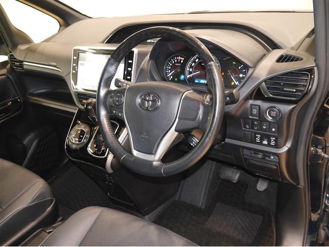 エスクァイア Ｇｉ　ＬＥＤヘッドライト　アルミ　両側パワースライドドア　リアオートエアコン　寒冷地仕様　クルコン　ＤＶＤ　ＥＴＣ車載器　横滑防止装置　エアバッグ　助手席エアバッグ　４ＷＤ　ＡＢＳ　キーフリー　記録簿（4枚目）