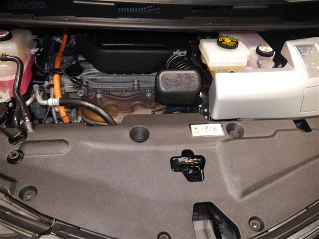 エスティマハイブリッド アエラス　サイドエアバック　Ｂモニター　３列　ナビＴＶ　イモビライザー　メモリナビ　リアオートエアコン　フルセグ地デジ　運転席パワーシート　オートエアコン　クルコン　パワーウィンドウ　パワステ　ＡＢＳ　ＥＴＣ（13枚目）