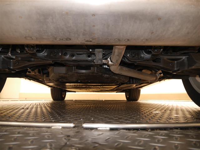 ハリアーハイブリッド Z レザーパッケージ ナビTV エアロ 寒冷地仕様 LEDライト 本革 エアコン 横滑り防止 ドラレコ付 クルーズコントロール Pシート メディアプレイヤー接続 キーレスエントリー フルセグテレビ アイドリングストップ(39枚目)