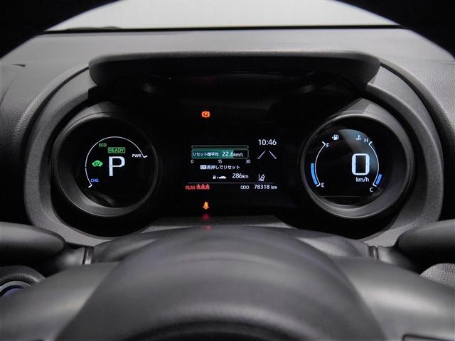 ヤリス ハイブリッドG ETC車載器 バックモニター クルーズコントロール オートエアコン パワーステアリング LEDライト 横滑り防止 ミュージックプレイヤー接続可 スマートキー メモリーナビ ABS 寒冷地仕様 4WD(7枚目)