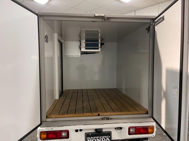 冷凍車 4WD マニュアル車 R型左側スライド扉(44枚目)