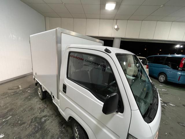 冷凍車 4WD マニュアル車 R型左側スライド扉(73枚目)