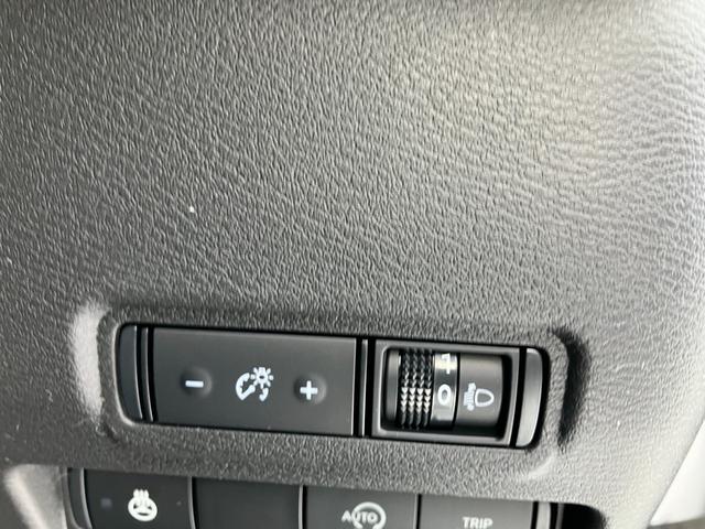 デリカミニ Ｔ　４ＷＤ　ナビ　アラウンドビューモニター　バックカメラ　ＥＴＣ　パワースライドドア（12枚目）