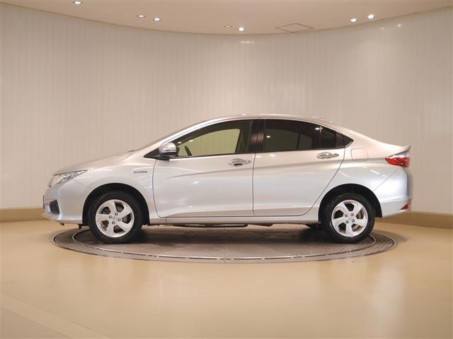 グレイス ハイブリッドＥＸ　４ＷＤ車　ＬＥＤヘットライト　エアバック　オートエアコン　横滑り防止　ＡＢＳ　キーフリー　ＤＶＤ　助手席エアバッグ　スマートキー　クルコン　ＥＴＣ　アイドリングストップ　カーテンエアバッグ　メモリナビ（2枚目）