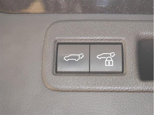 ハリアーハイブリッド Ｚ　レザーパッケージ　ナビＴＶ　エアロ　寒冷地仕様　ＬＥＤライト　本革　エアコン　横滑り防止　ドラレコ付　クルーズコントロール　Ｐシート　メディアプレイヤー接続　キーレスエントリー　フルセグテレビ　アイドリングストップ（12枚目）