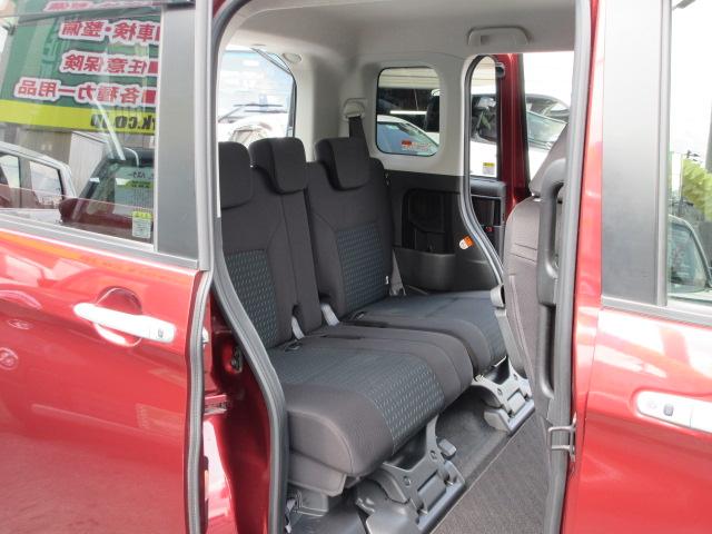 ルーミー カスタムＧ　４ＷＤ　Ｓアシスト　９インチＤＳＰ　ＴＶ　Ｓデバイスリンク　３６０カメラ　ＬＥＤライト＆フォグ　両側Ａスライド　Ａハイビーム　ＬＤＡ　Ｃソナー　革巻ＳＴ＆ＳＷ　Ａ電格ミラー　シートヒーター　Ａクルコン（18枚目）