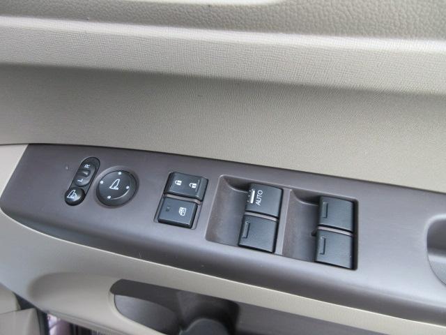 Ｎ－ＢＯＸ Ｇ・Ｌパッケージ　４ＷＤ　ナビＴＶ　ＢＴ　Ｂカメラ　ＥＴＣ　前後ドラレコ　エンスタ　ＬＥＤライト　左オートスライド　２シートスライド　パーソナルテーブル　Ｒカーテン　右スライドＥクローザー　ドアバイザー　電格ミラー（23枚目）