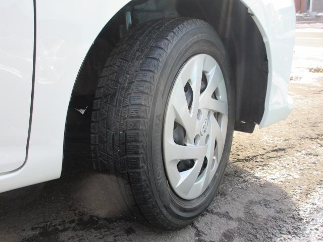 カローラフィールダー １．５Ｘ　４ＷＤ　ＰＣＳ　ナビＴＶ　ＢＴ　ＴＲＣ／横滑防止　ＬＤＡ　オートハイビーム　カーテンエアバック　ドアバイザー　キーレス　電格ミラー　シートリフター　チルトハンドル　リモートレバー　夏冬タイヤ付（3枚目）