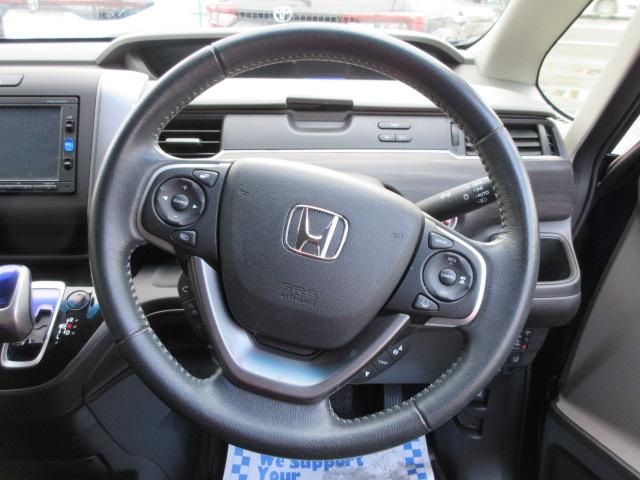 ☆自社にて下回り塩害防止塗装施工しております。マフラーやブレーキキャリパーから、タイヤフロアーも施工します。錆の対策に是非おすすめです。