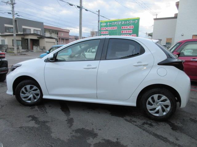 ヤリス X TセーフティS ナビ USB/BT Bカメラ ETC PCS Aクルコン LTA Cソナー PKSB RSA ステアSW A電格ミラー Pスタート カーテン・Sエアバック チルトハンドル Sリフター(9枚目)